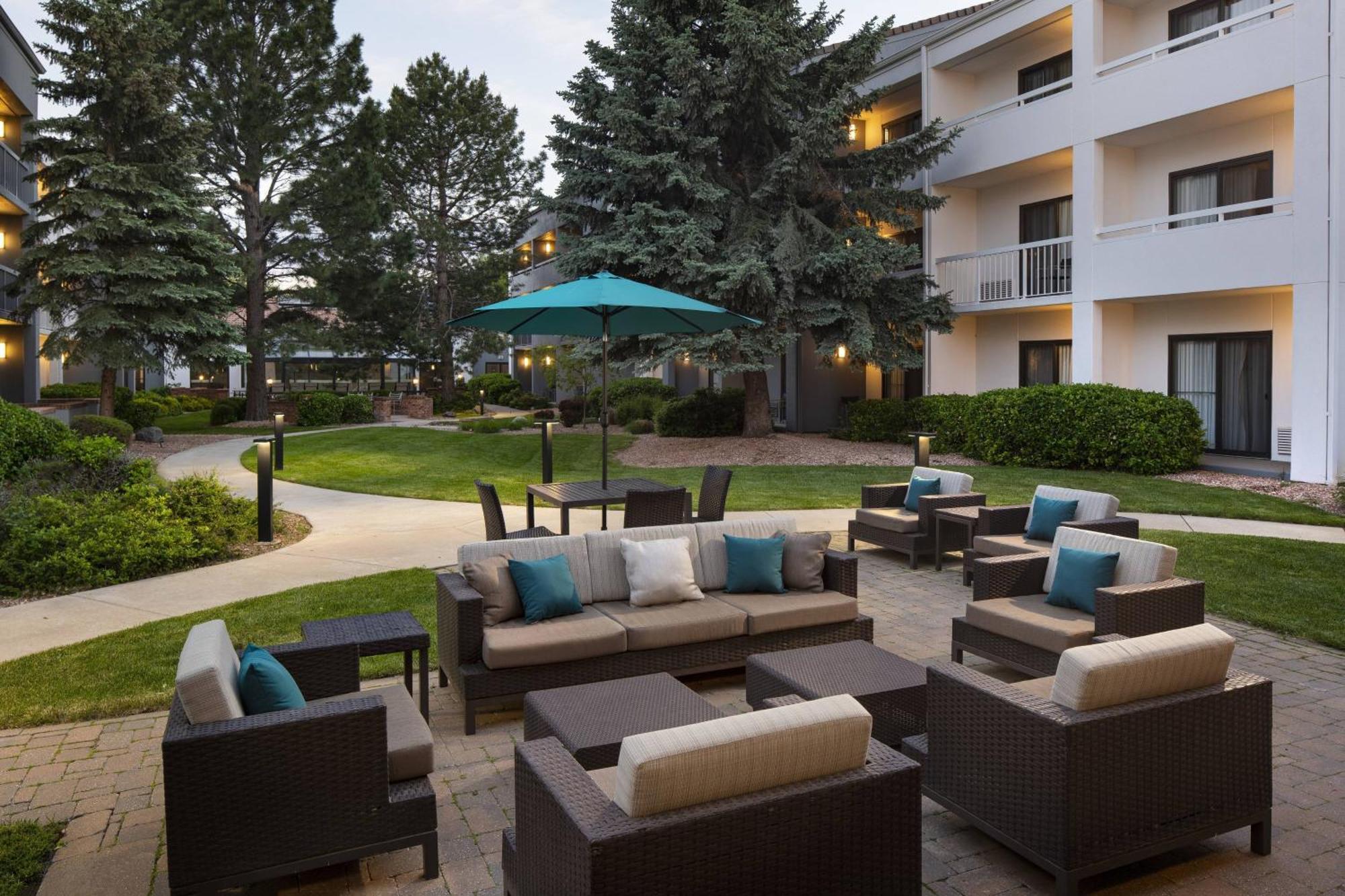 Hotel Courtyard By Marriott Boulder Exterior foto